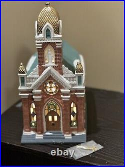 Department 56, Christmas in the City, Holy Name Church, Excellent in OriginalBox