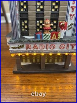 Department 56 Christmas in the City Radio City Music Hall. Working! No Box
