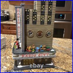 Department 56 Christmas in the City Radio City Music Hall with Box Ex Cond