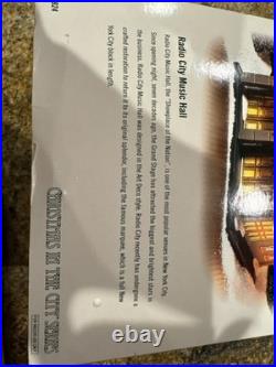 Department 56 Christmas in the City Radio City Music Hall with Box Ex Cond