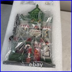 Department 56 Christmas in the City- Santa's Corner Confectionery 6013402 New