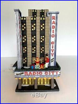 Department 56 Christmas in the City Series Radio City Music Hall 2002 Blinking