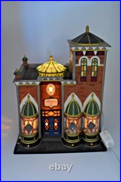 Department 56 Christmas in the City Sterling Jewelers #56.58926 Department 56 Christmas in the City Sterling Jewelers #56.58926