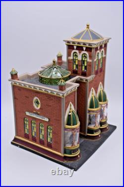 Department 56 Christmas in the City Sterling Jewelers #56.58926 Department 56 Christmas in the City Sterling Jewelers #56.58926