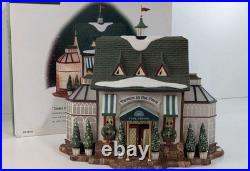 Department 56 Christmas in the City Tavern in the Park Ceramic Building Boxed