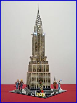 Department 56-Christmas in the City-The Chrysler Building NIB COLLECTOR SET