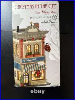 Department 56 Christmas in the City Wakefield Books 4025243 with Box Read