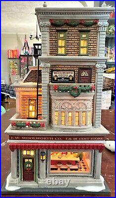 Department 56 Christmas in the City Woolworths 2005 (56.59249) Displayed Retired