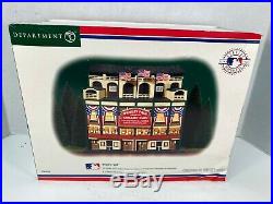 Department 56 Christmas in the City Wrigley Field 58933 Chicago Cubs