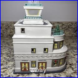 Department 56 Christmas in the CityDeerfield Airport withBox/Light+ Bonus- READ Department 56 Christmas in the CityDeerfield Airport withBox/Light+ Bonus- READ