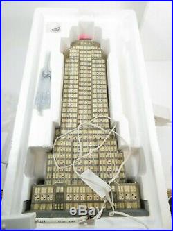 Department 56 EMPIRE STATE BUILDING & ORNAMENT Christmas in the City (59207) EUC