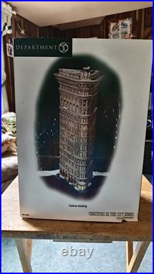 Department 56 Flatiron Building Christmas in the City Series #56.59260