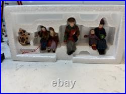 Department 56 Heritage Village/Christmas in the City, BUNDLE OF 17 FIGURINES