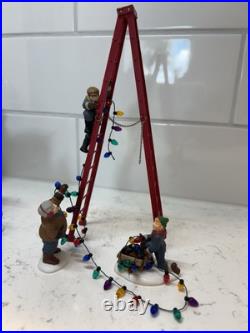 Department 56 Heritage Village/Christmas in the City, BUNDLE OF 17 FIGURINES