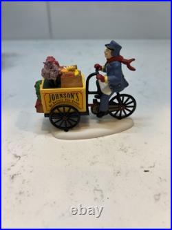 Department 56 Heritage Village/Christmas in the City, BUNDLE OF 17 FIGURINES
