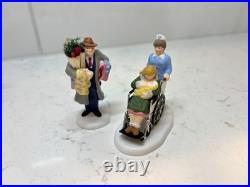 Department 56 Heritage Village/Christmas in the City, BUNDLE OF 17 FIGURINES
