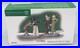 Department-56-IT-S-A-WRAP-807256-Christmas-in-the-City-Figurine-01-qzwy