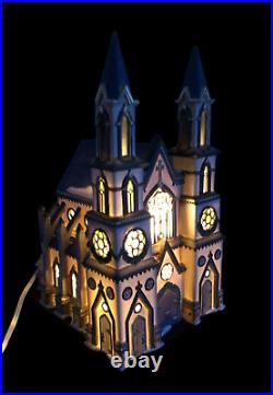 Department 56 Old Trinity Church Christmas in the City Village Series Lighted EU