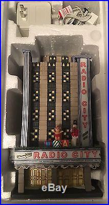 Department 56 Radio City Music Hall 58924 Retired! / Mint