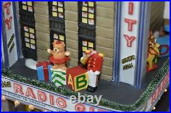 Department 56 Radio City Music Hall Christmas In the City 58924 AS-IS Working