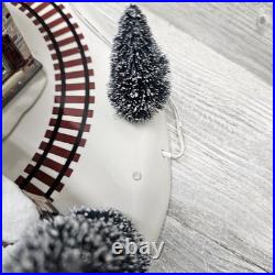 Department 56 Snow Village Christmas in the City Santa's Wonderland Tested Works