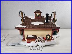 Department 56 Snow Village Lyndale Tree Lot TESTED