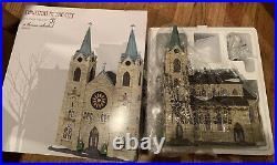 Department 56 St. Thomas Cathedral Christmas in the City #6003054 New In Box