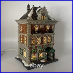 Department 56 The Prescott Hotel 805536 Christmas in the City With Box & Light