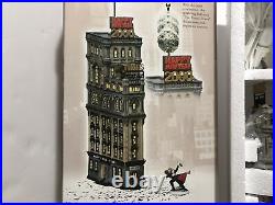 Department 56 -The Times Tower 2000 New York Special Edition Building Read