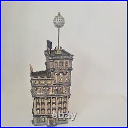 Department 56 The Times Tower Special Edition Gift Set Excellent