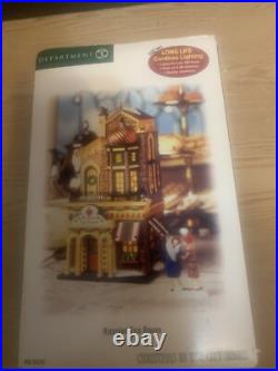 Department 56 christmas in the city Russian Tea Room Brand New
