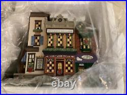 Department Dept 56 Christmas in the City Series 5th Avenue Shops 56.59212 NIB