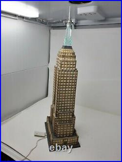 Dept 56 2003 Christmas in the City Village EMPIRE STATE BUILDING 56.59207