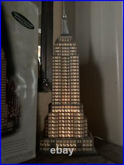 Dept. 56 2003 Empire State Building #56.59207 Double White Light (PLEASE READ)