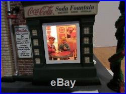 Dept 56 2004 Christmas In The City Coca Cola Soda Fountain #56.59221