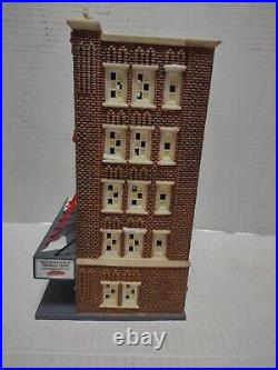 Dept. 56 2004 Christmas In The City Ed Sullivan Theater #56.59233 CBS Very Nice