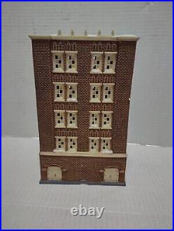 Dept. 56 2004 Christmas In The City Ed Sullivan Theater #56.59233 CBS Very Nice