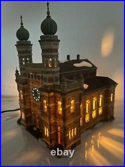 Dept 56 #59204 Central Synagogue Christmas In The City, Christmas Village