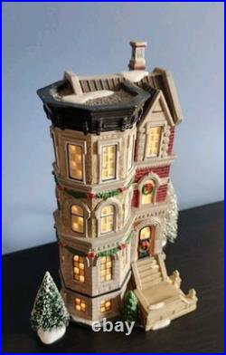 Dept 56 64 City West Parkway #808805 Christmas in the City
