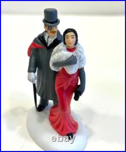 Dept 56 A SHOT FOR YOUR FANS, PLEASE 2 pcs 799985 Christmas In The City NIB Dept 56 A SHOT FOR YOUR FANS, PLEASE 2 pcs 799985 Christmas In The City NIB