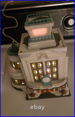 Dept 56 CIC Christmas in the City Deerfield Airport