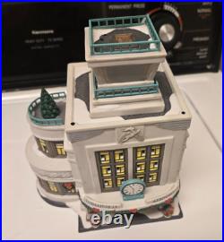 Dept 56 CIC Christmas in the City Deerfield Airport