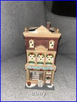 Dept 56 CUPCAKES BY BELLA Christmas in the City #4050912 Mint Super Rare