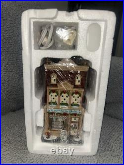 Dept 56 CUPCAKES BY BELLA Christmas in the City #4050912 Mint Super Rare