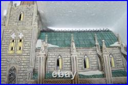 Dept 56 Cathedral of St. Nicholas, Christmas in the City Series, 30th Ann Sp Ed