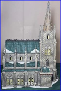 Dept 56 Cathedral of St. Nicholas Christmas in the City see description