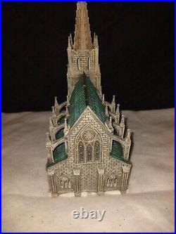 Dept 56 Cathedral of St. Nicholas Dickens Village Retired/Limited