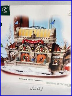 Dept 56 Christmas At Lakeside Park Pavilion Moving Skaters Lighted With Box Read