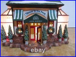 Dept. 56 Christmas In The City 2001 Tavern In The Park #56.58928 Excellent