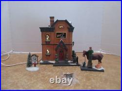 Dept. 56 Christmas In The City 2011 City Park Carriage House #4023614